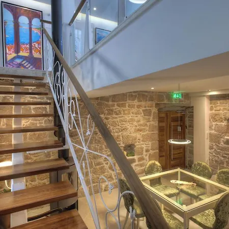 Waterfront - Sailor's Delight Tatil Evi Betina (Sibenik-Knin)