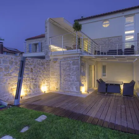 Holiday home Waterfront - Sailor's Delight Betina (Sibenik-Knin)