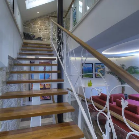 Waterfront - Sailor's Delight Tatil Evi