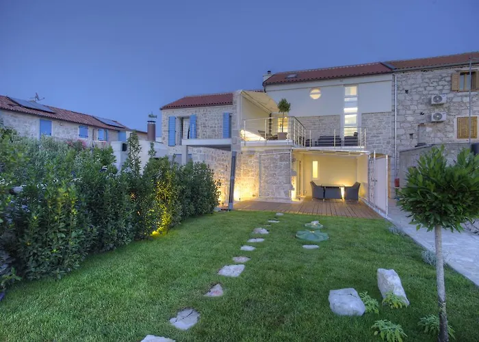 Waterfront - Sailor's Delight Betina (Sibenik-Knin)