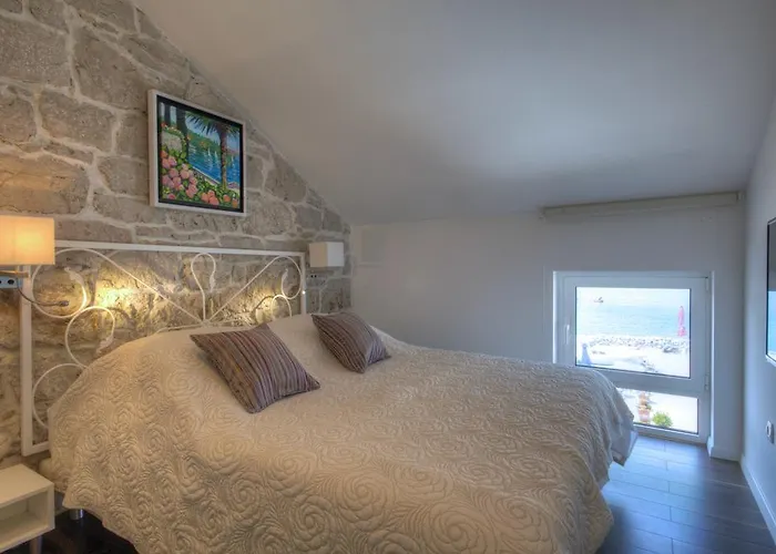 Waterfront - Sailor's Delight * Betina (Sibenik-Knin)